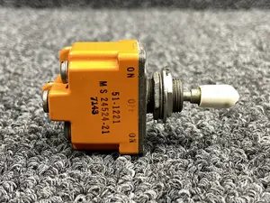 MS24524-21 Cessna 421B Landing Light Toggle Switch